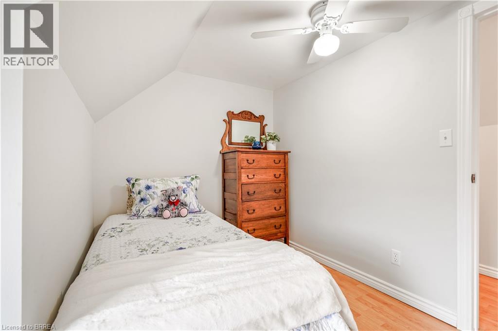 24 Elliott Avenue, Brantford, Ontario  N3T 1E5 - Photo 23 - 40864719