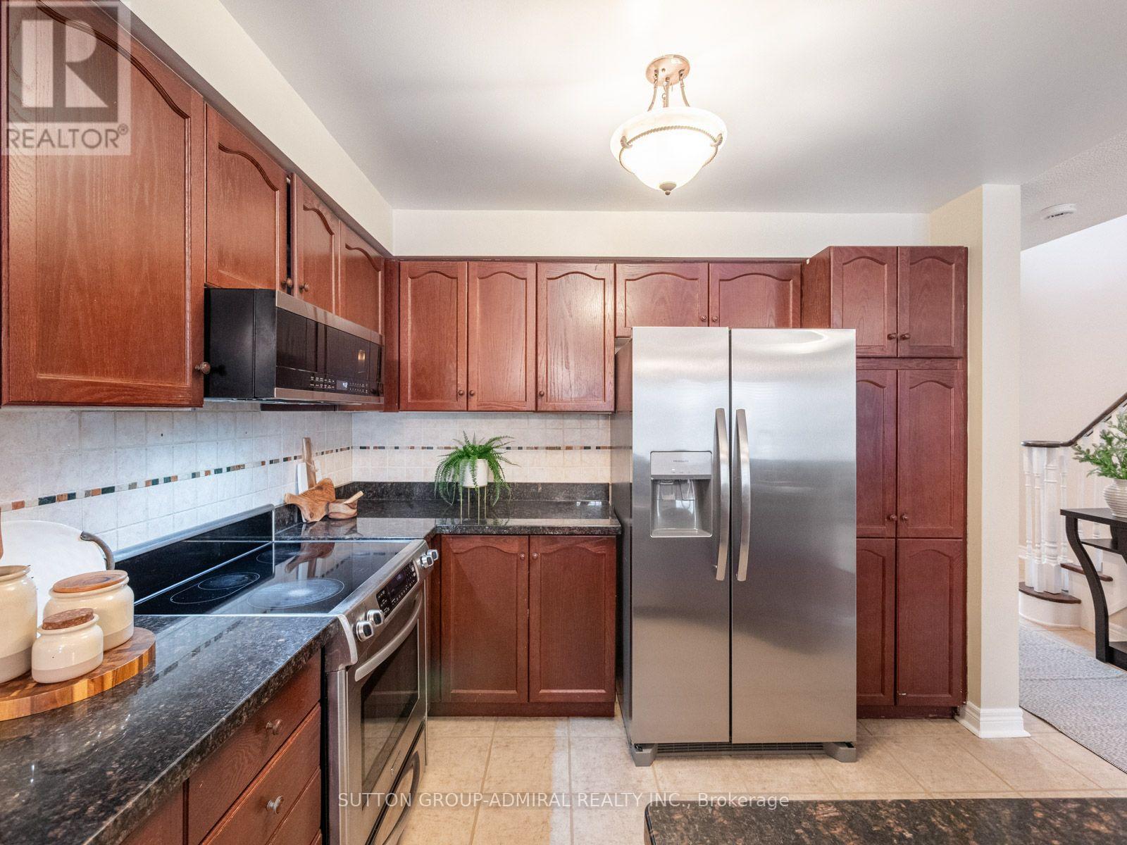 103 America Avenue, Vaughan, Ontario  L6A 2X8 - Photo 11 - N13808192