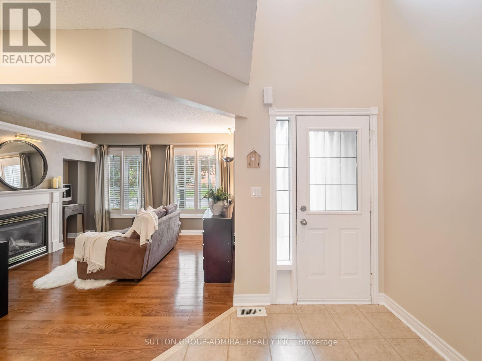 103 America Avenue, Vaughan, Ontario  L6A 2X8 - Photo 4 - N13808192