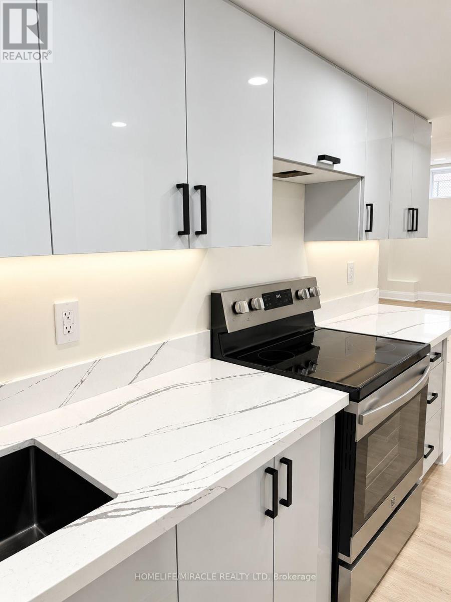 63 Endless Circle, Vaughan, Ontario  L4H 4N8 - Photo 4 - N13808290