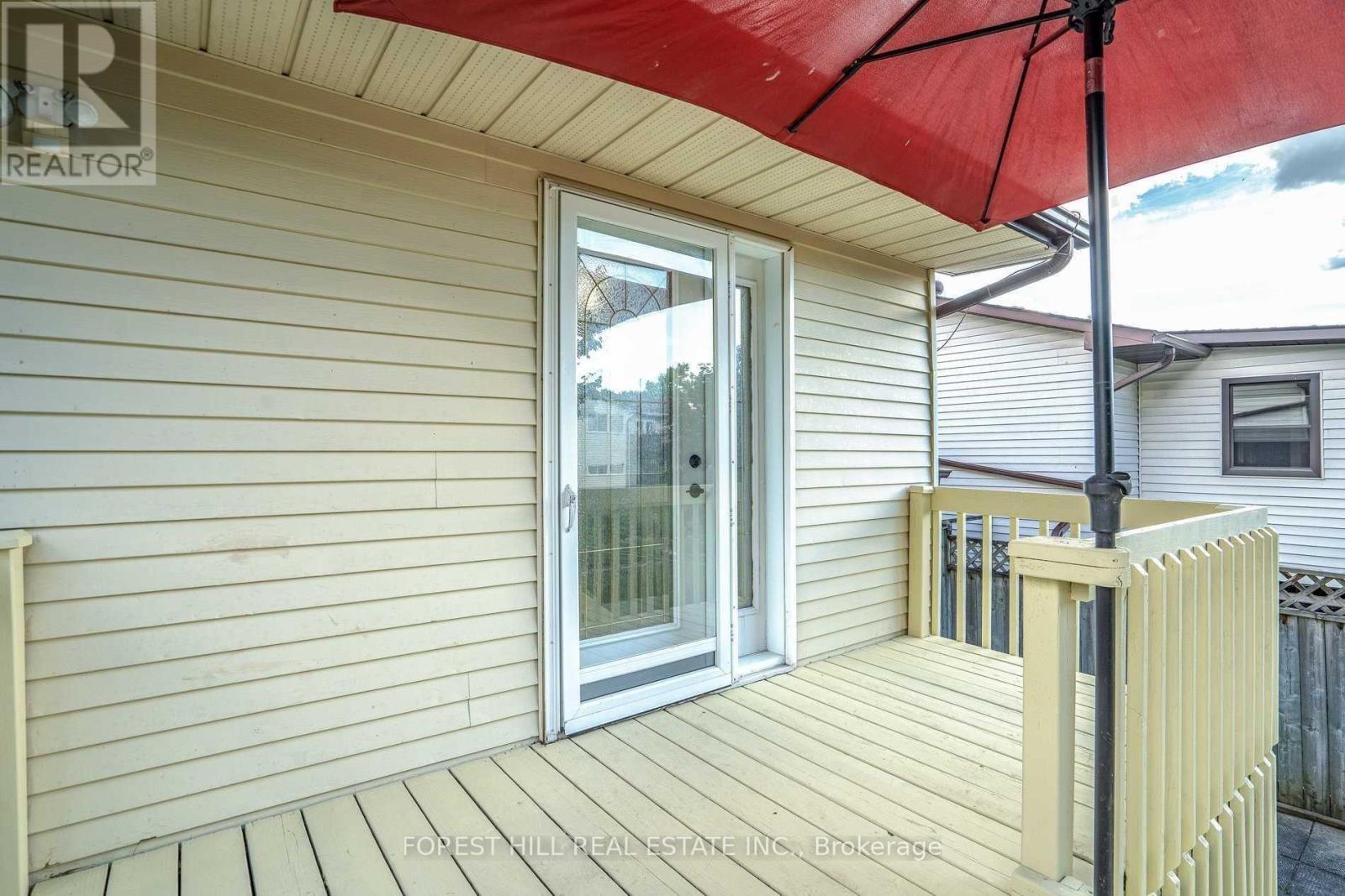 Upper - 18 Shannon Street, Orillia, Ontario  L3V 7K2 - Photo 12 - S13808196