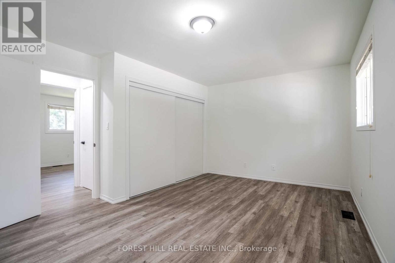 Upper - 18 Shannon Street, Orillia, Ontario  L3V 7K2 - Photo 8 - S13808196