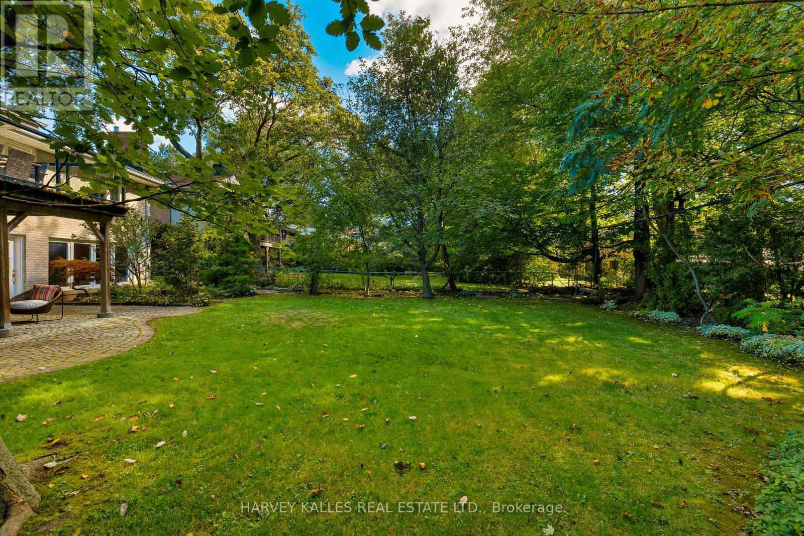 63 Twyford Road, Toronto, Ontario  M9A 1W5 - Photo 15 - W13808262
