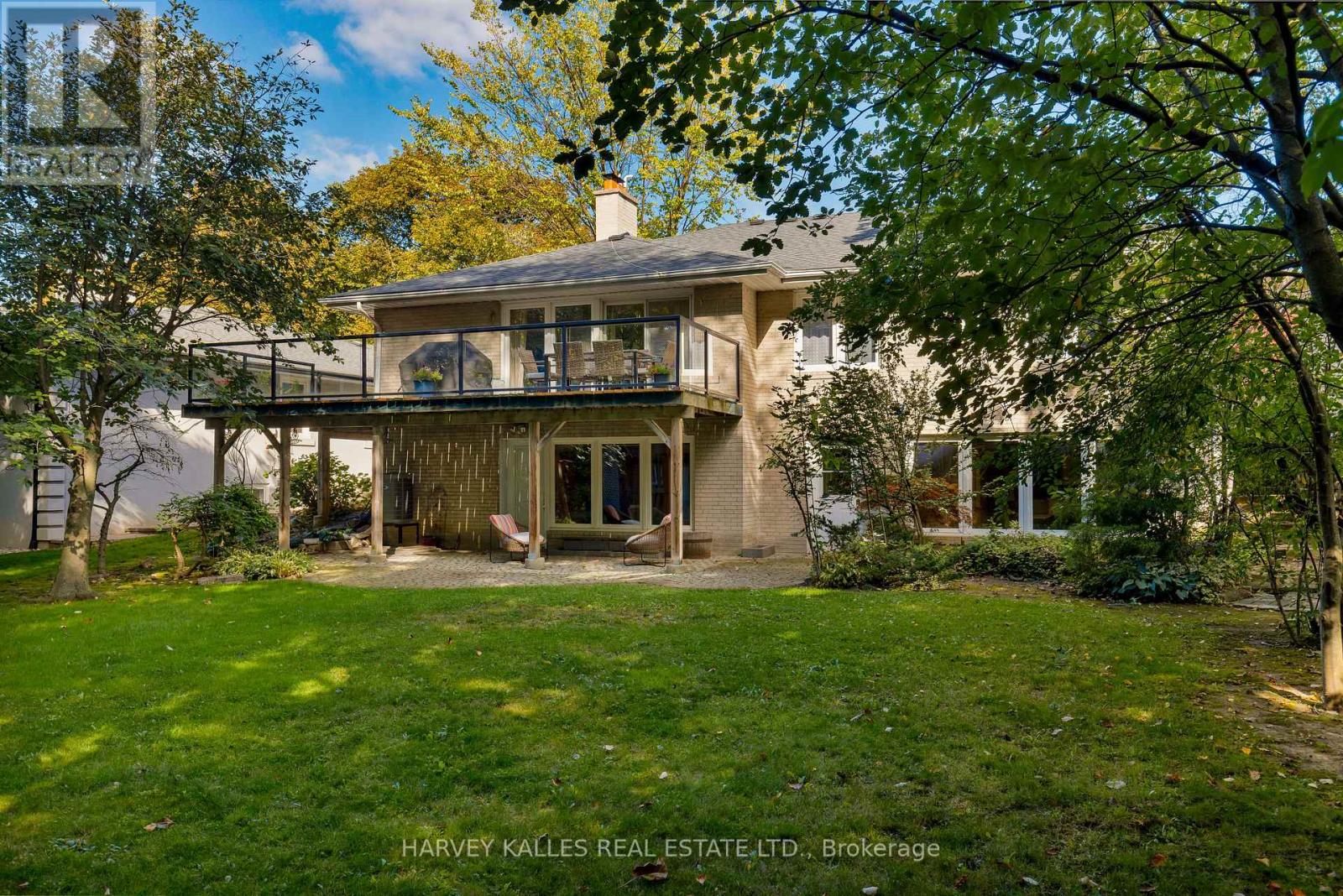 63 Twyford Road, Toronto, Ontario  M9A 1W5 - Photo 17 - W13808262