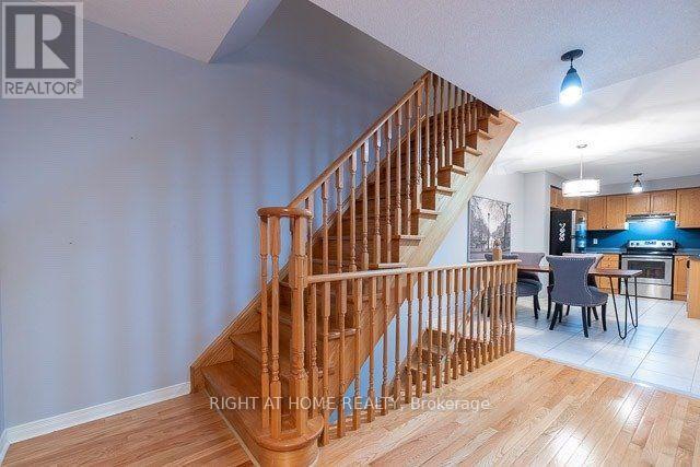 94 Jim Baird Mews, Toronto, Ontario M3L 0C4 - Photo 5 - W13808308