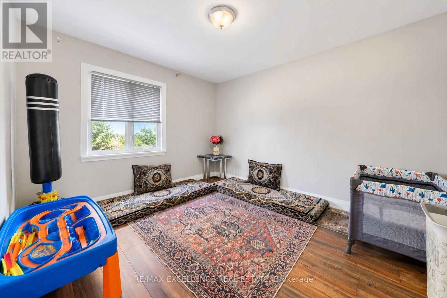 49 Barrhead Crescent, Toronto, Ontario  M9W 3Z8 - Photo 14 - W13808368