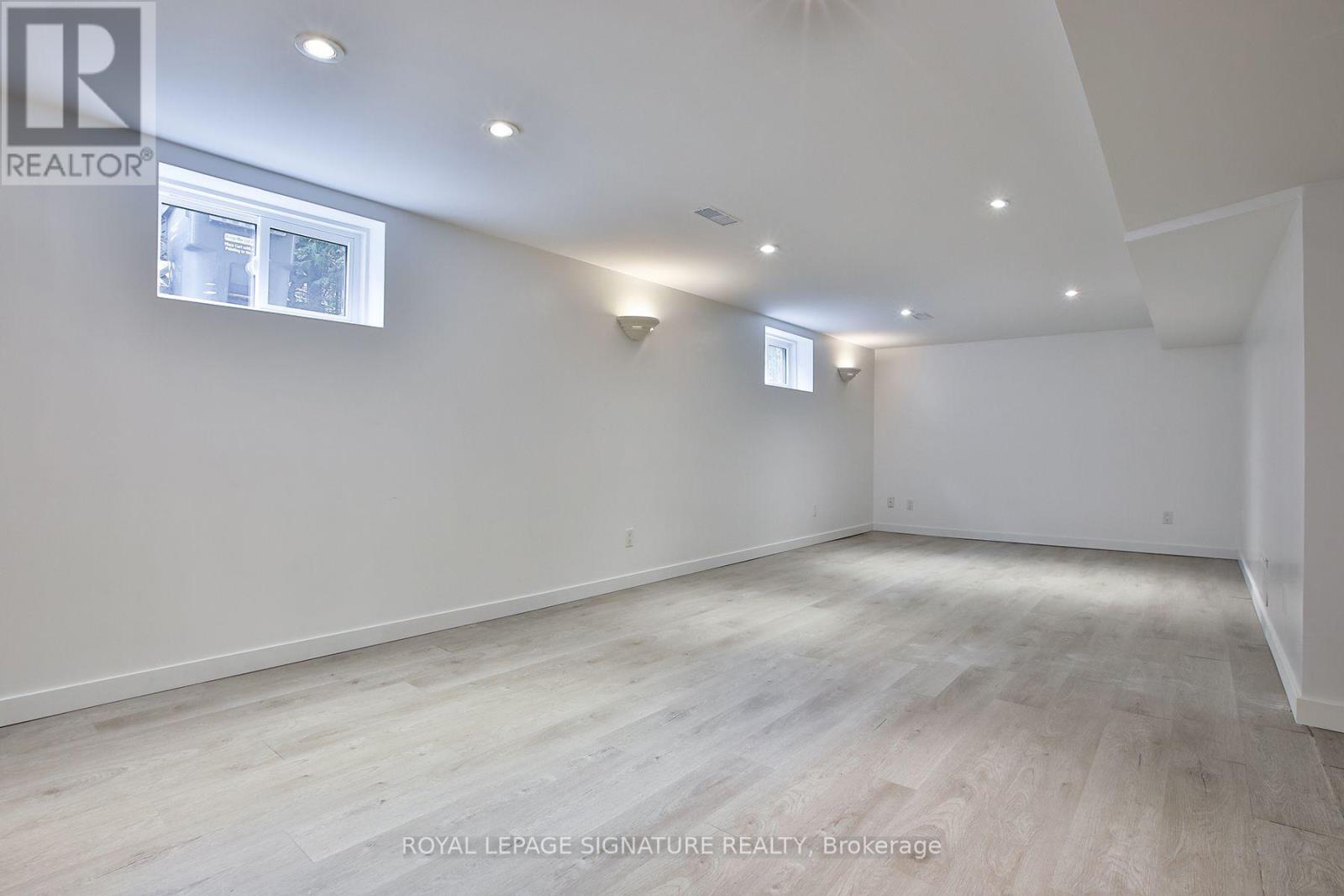 605 Atwater Avenue, Mississauga, Ontario  L5G 2A8 - Photo 20 - W13808394
