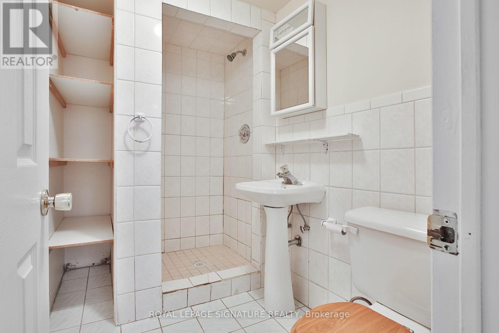 605 Atwater Avenue, Mississauga, Ontario  L5G 2A8 - Photo 26 - W13808394