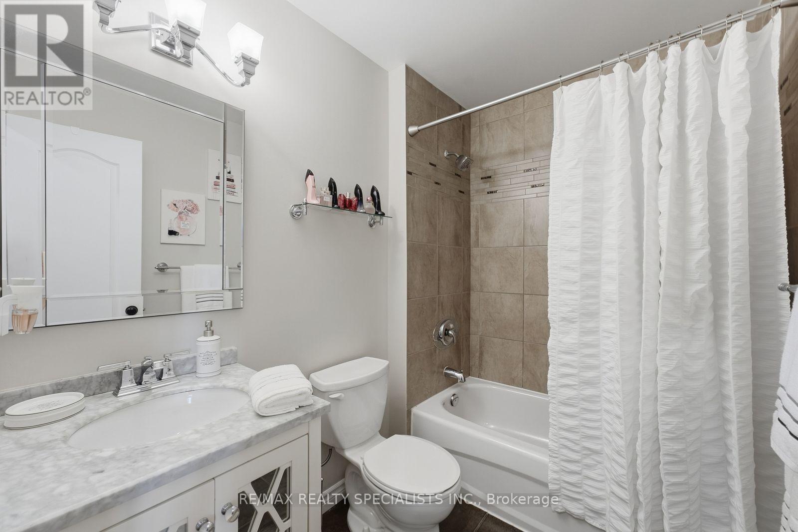 19 - 3055 Elmcreek Road, Mississauga, Ontario  L5B 4J9 - Photo 25 - W13808418