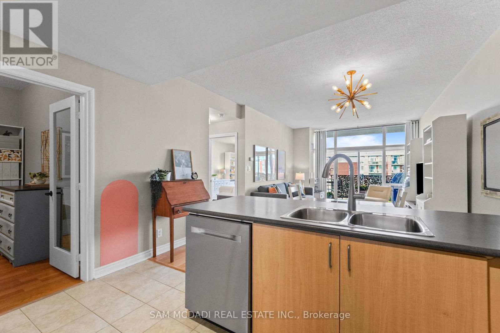 506 - 70 Port Street E, Mississauga, Ontario  L5G 4V8 - Photo 11 - W13808442