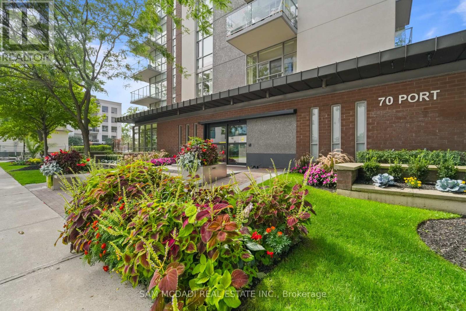 506 - 70 Port Street E, Mississauga, Ontario  L5G 4V8 - Photo 2 - W13808442