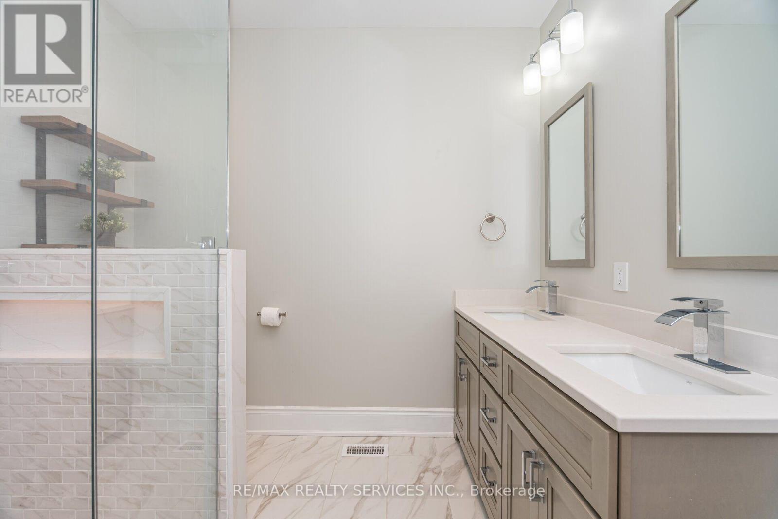 17711 Humber Station Road, Caledon, Ontario  L7E 3A7 - Photo 17 - W13808446
