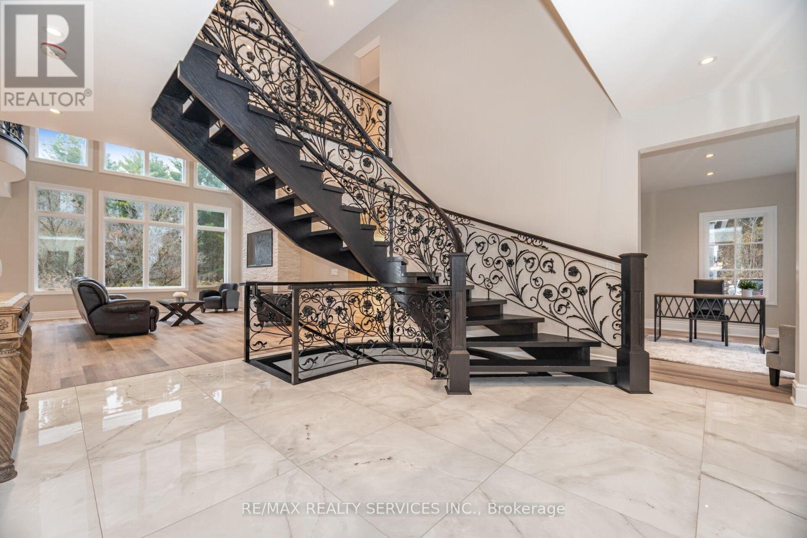 17711 Humber Station Road, Caledon, Ontario  L7E 3A7 - Photo 20 - W13808446