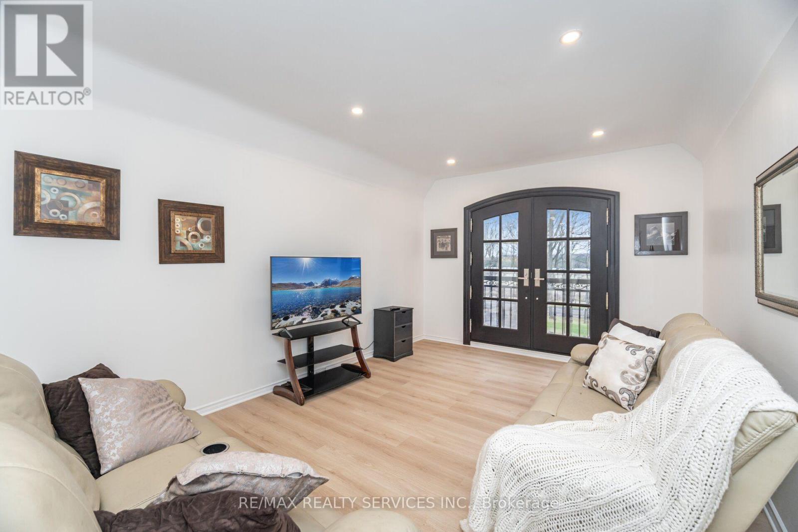 17711 Humber Station Road, Caledon, Ontario  L7E 3A7 - Photo 37 - W13808446