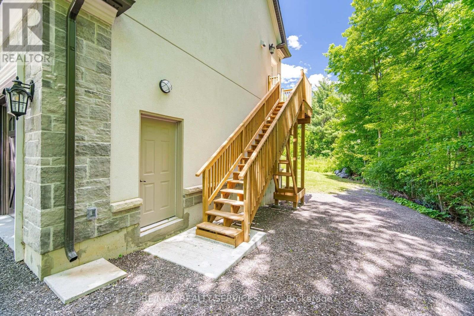 17711 Humber Station Road, Caledon, Ontario  L7E 3A7 - Photo 42 - W13808446