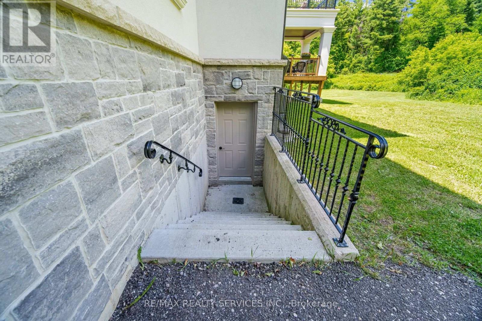 17711 Humber Station Road, Caledon, Ontario  L7E 3A7 - Photo 43 - W13808446