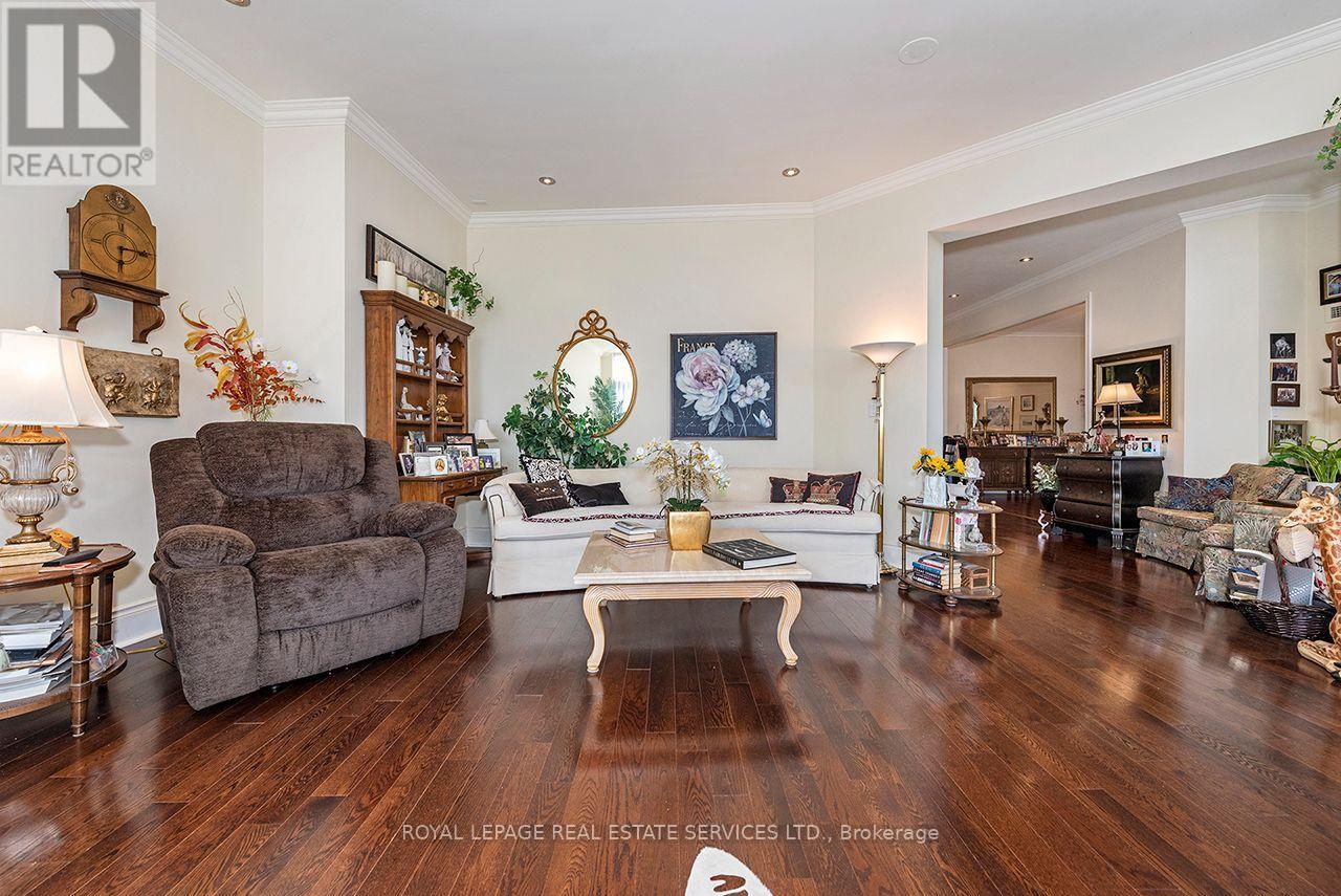 601 - 25 Earlington Avenue, Toronto, Ontario  M8X 3A3 - Photo 19 - W13808462