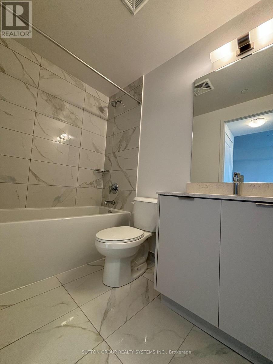 903 - 204 Burnhamthorpe Road E, Mississauga, Ontario L5A 0B3 - Photo 8 - W13808516