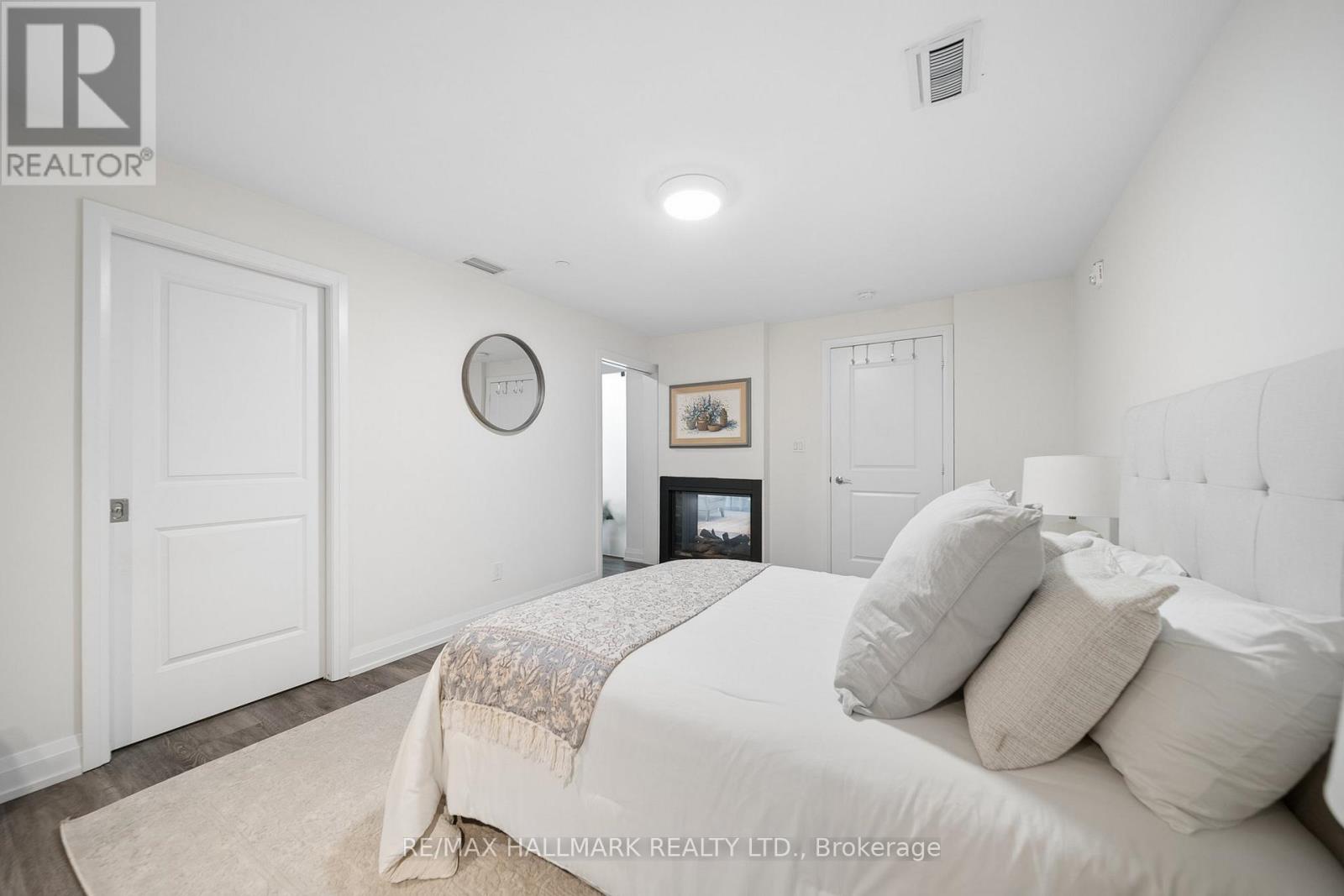 403 - 200 Woodbine Avenue, Toronto, Ontario  M4L 3P2 - Photo 30 - E13808380