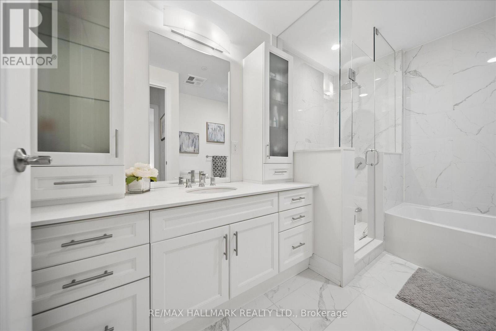 403 - 200 Woodbine Avenue, Toronto, Ontario  M4L 3P2 - Photo 35 - E13808380