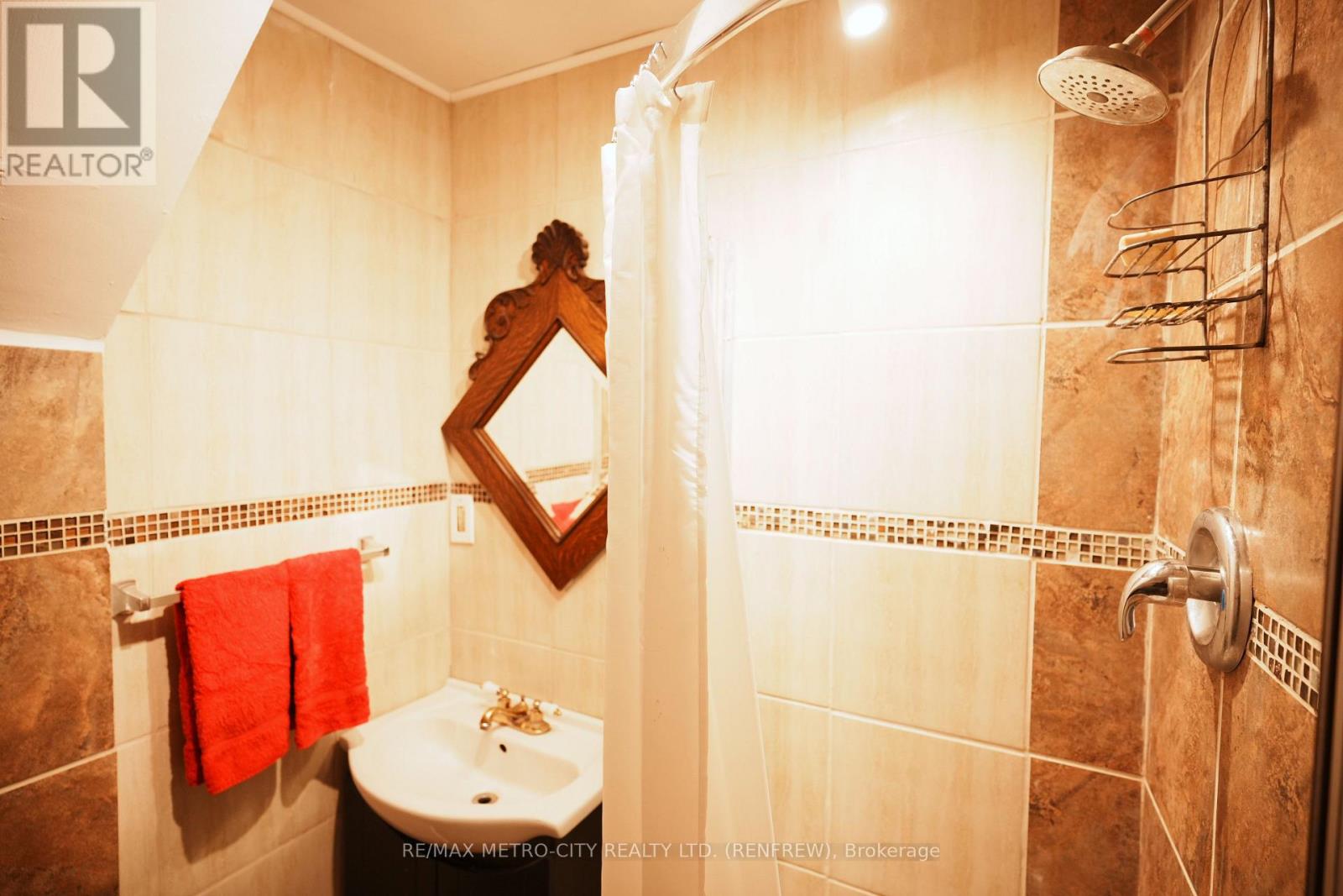 193 Oak Street, Bonnechere Valley, Ontario  K0J 1T0 - Photo 9 - X13796536