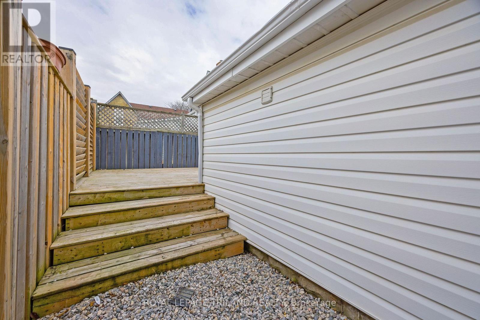 44 Elgin Street, St. Thomas, Ontario  N5R 3M1 - Photo 34 - X13808478