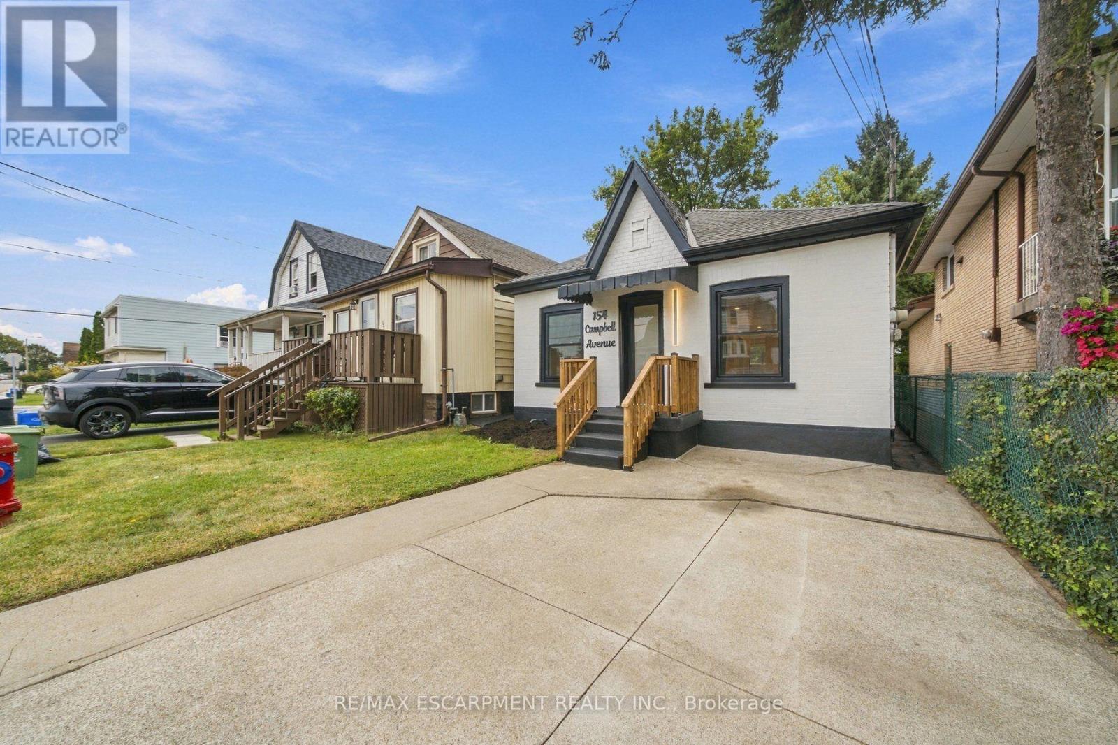 154 Campbell Avenue, Hamilton, Ontario  L8H 2E9 - Photo 2 - X13808306