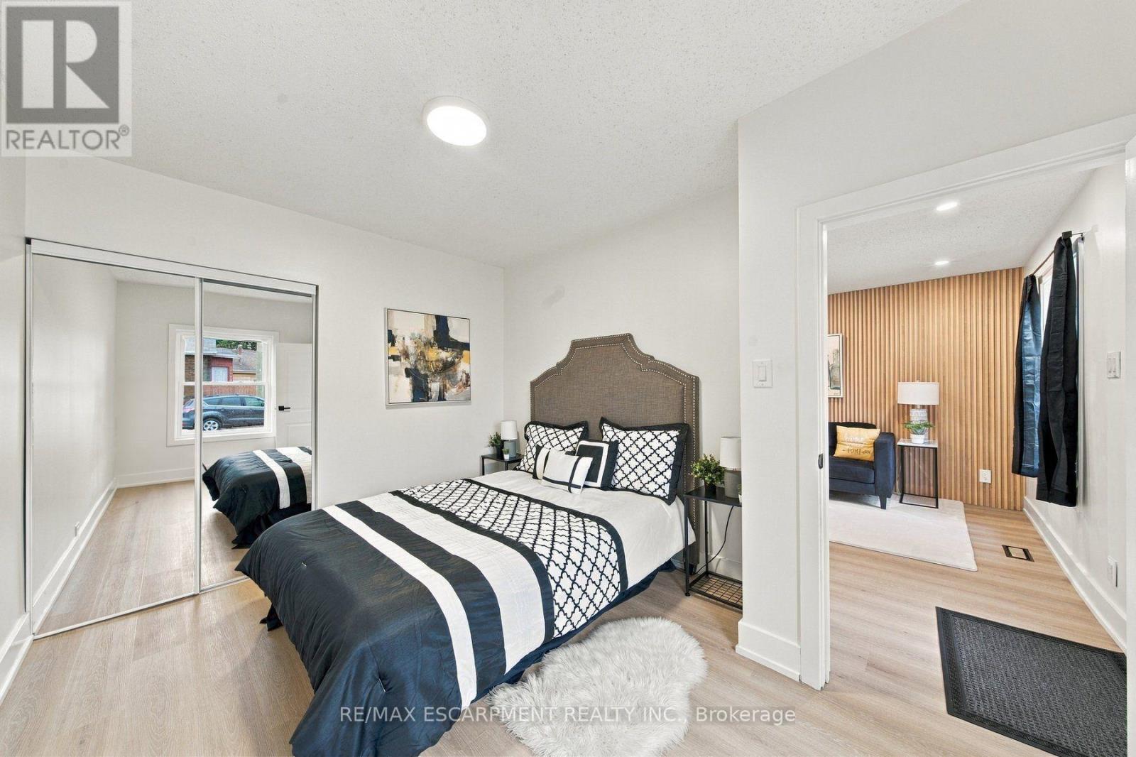 154 Campbell Avenue, Hamilton, Ontario  L8H 2E9 - Photo 9 - X13808306
