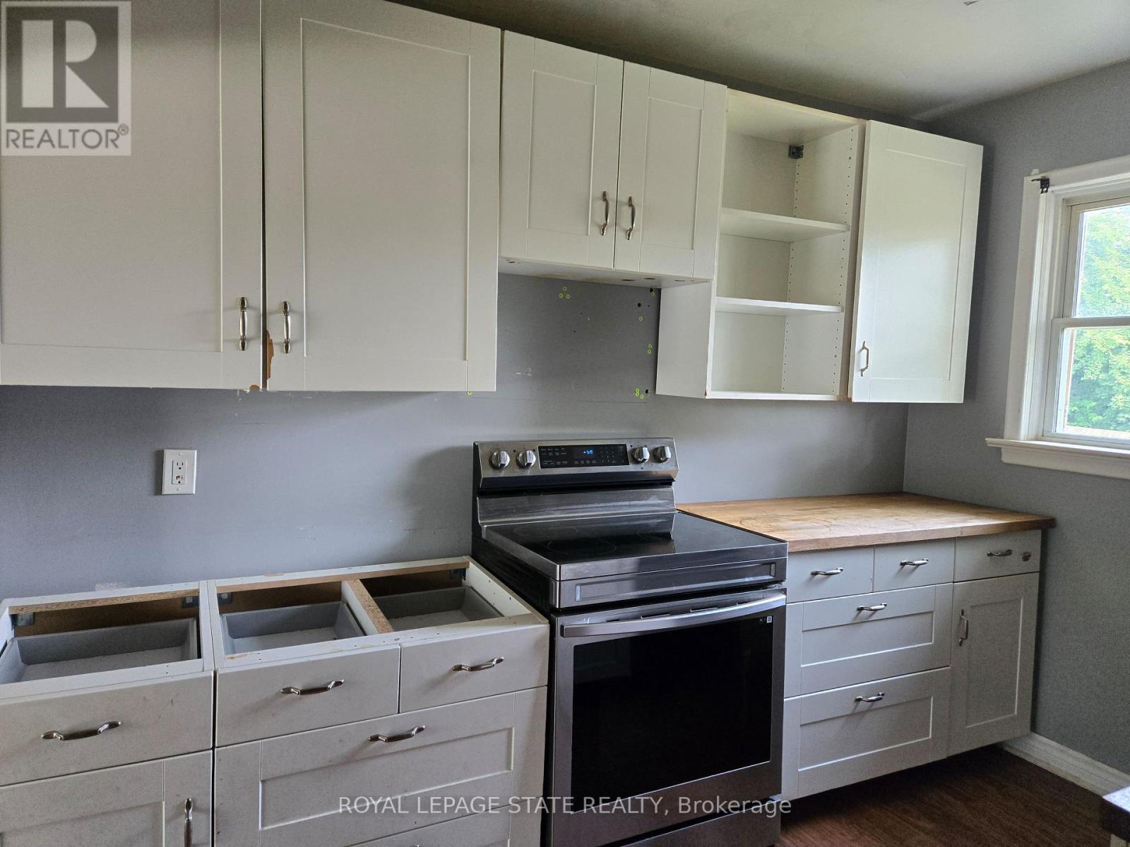 16 Broderick Avenue, Thorold, Ontario  L2V 2H4 - Photo 13 - X13808458