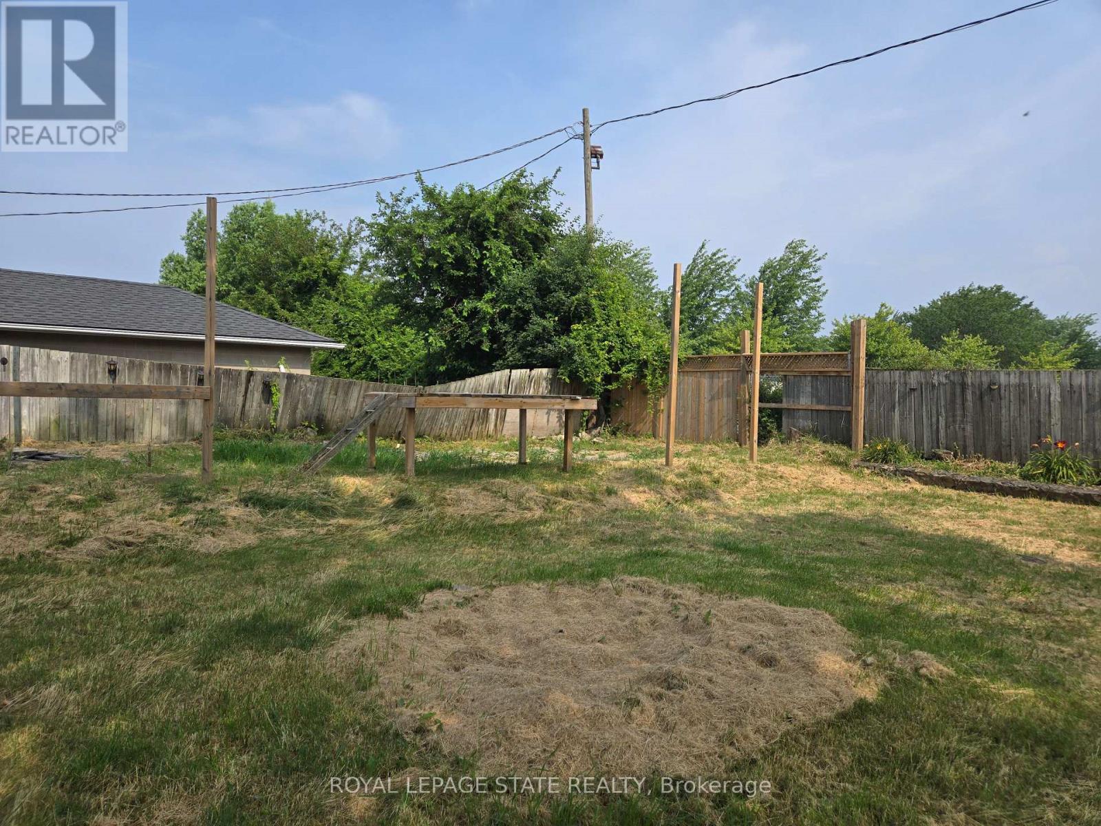 16 Broderick Avenue, Thorold, Ontario  L2V 2H4 - Photo 4 - X13808458