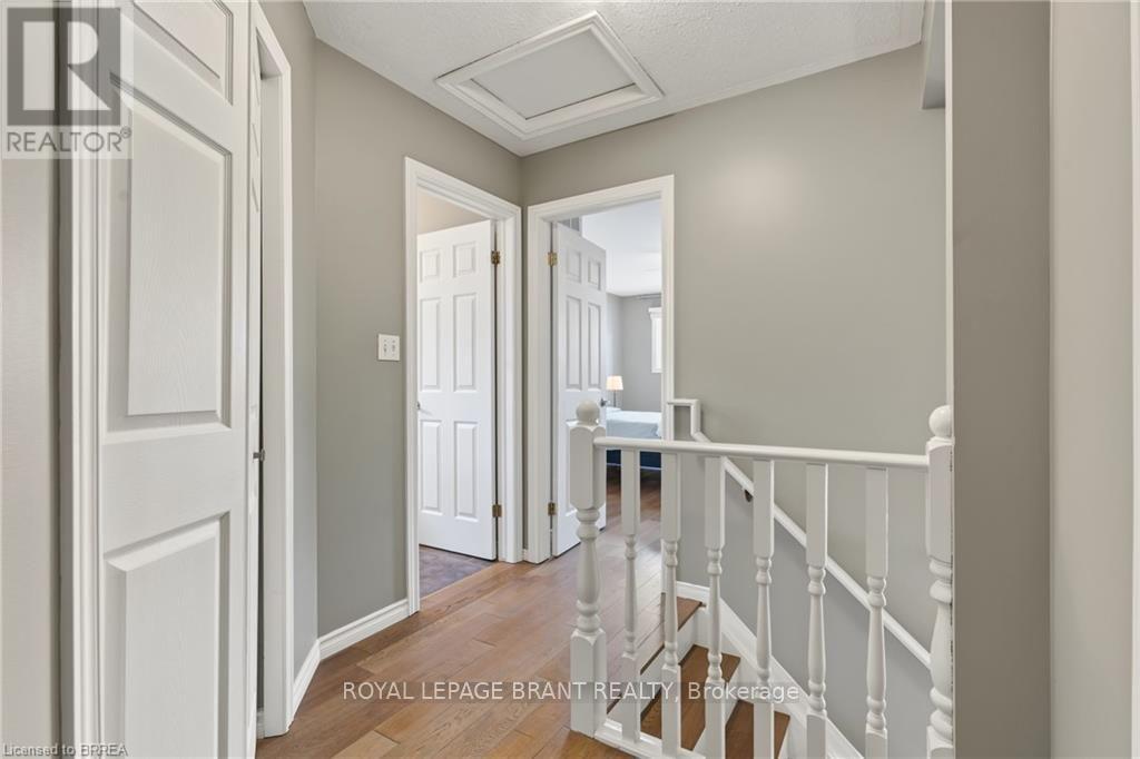 332 Grand River Avenue, Brantford, Ontario  N3T 4Y8 - Photo 18 - X13808490