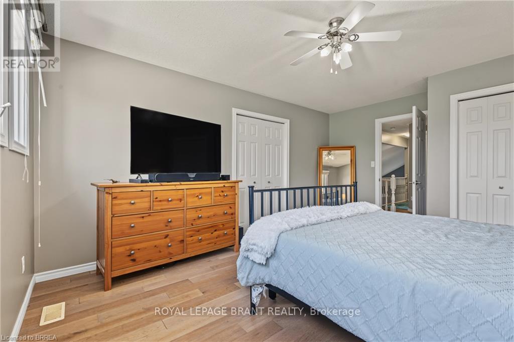 332 Grand River Avenue, Brantford, Ontario  N3T 4Y8 - Photo 20 - X13808490