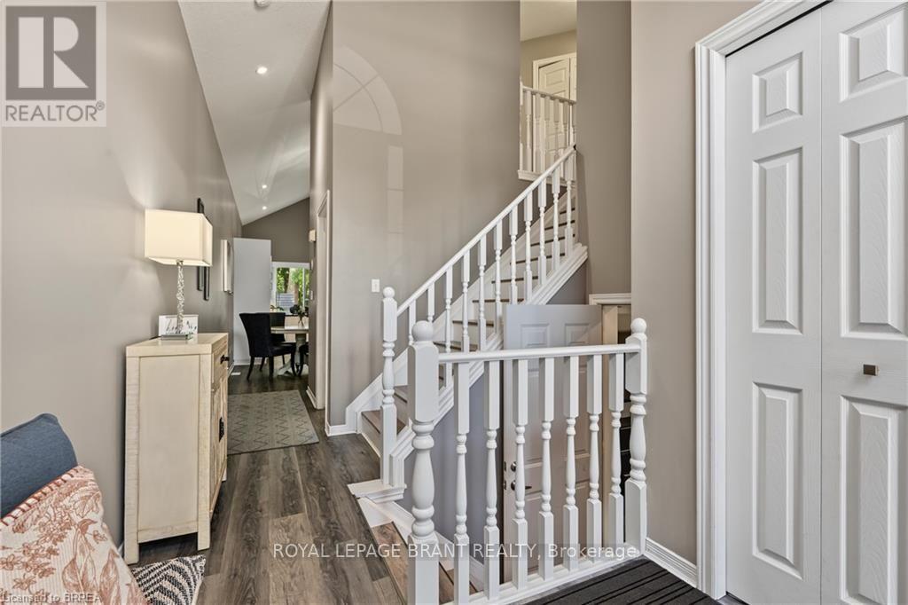 332 Grand River Avenue, Brantford, Ontario  N3T 4Y8 - Photo 6 - X13808490