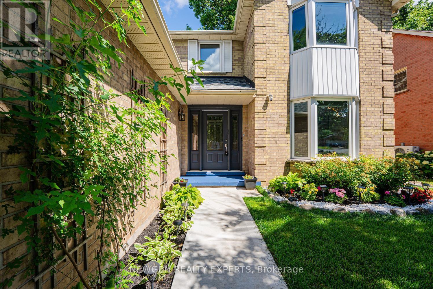 31 Stock Court, Cambridge, Ontario  N3C 3R4 - Photo 5 - X13808494