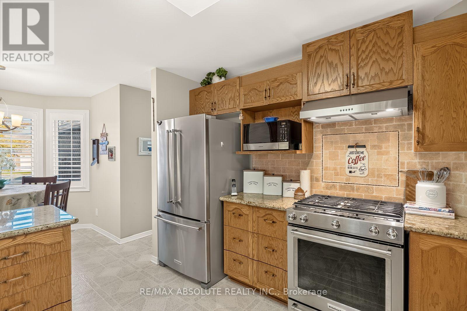 12 Oyster Bay Court, Ottawa, Ontario  K2S 1H3 - Photo 18 - X13783482