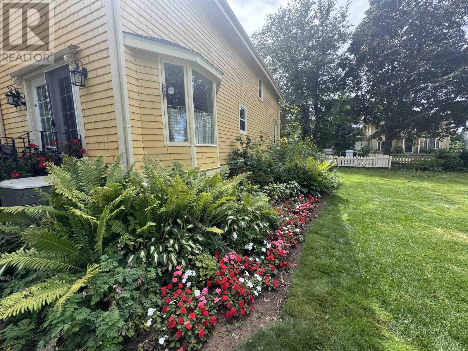 132 Upper Prince, Charlottetown, Prince Edward Island  C1A 4S7 - Photo 10 - 202623911