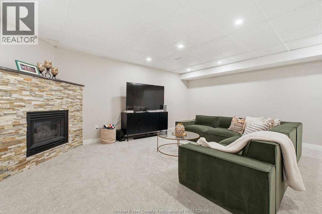 350 Tuscany, Tecumseh, Ontario  N8N 4W6 - Photo 34 - 26023103