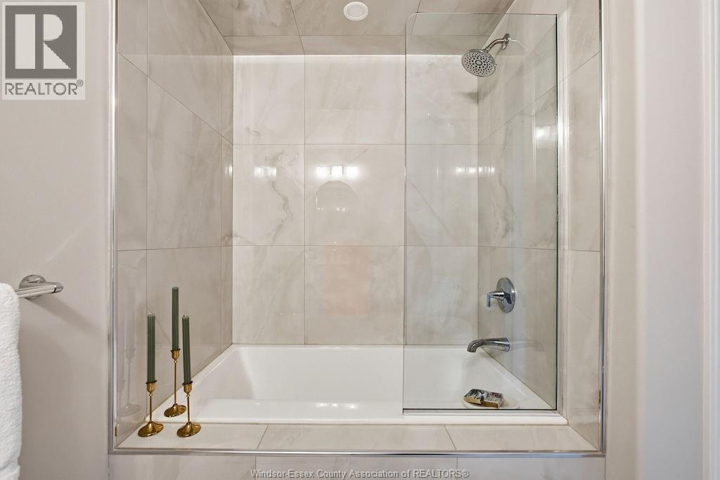 350 Tuscany, Tecumseh, Ontario  N8N 4W6 - Photo 32 - 26023103