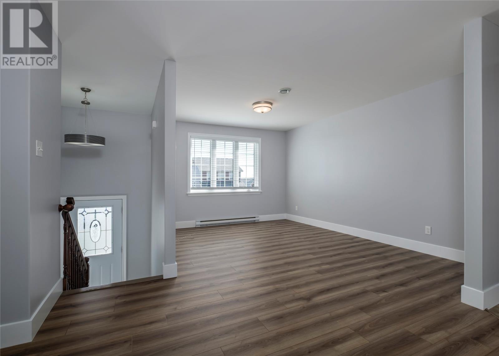 5 Mayfair Avenue, Paradise — photo 15
