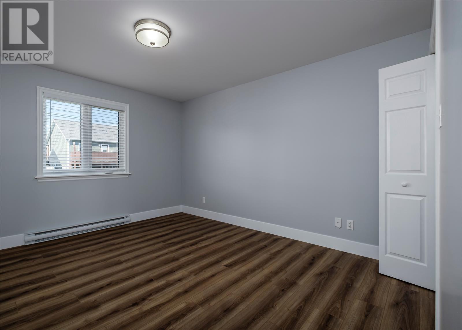 5 Mayfair Avenue, Paradise — photo 21