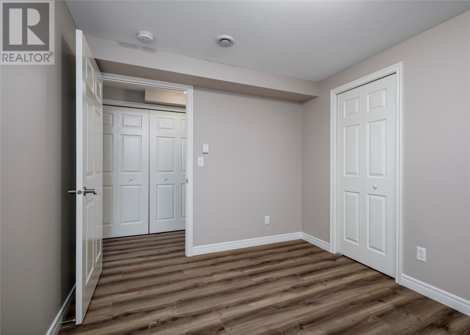 5 Mayfair Avenue, Paradise — photo 40