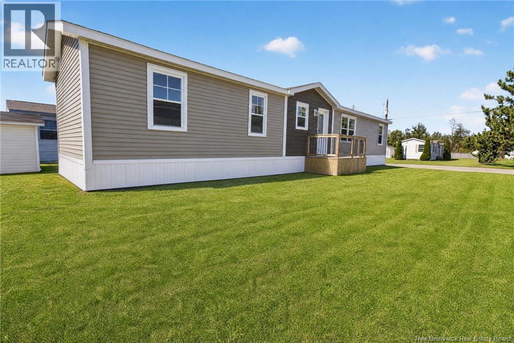 61 Ulysse, Dieppe, New Brunswick  E1A 7C2 - Photo 1 - NB148249