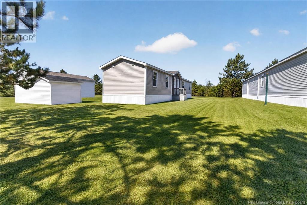 61 Ulysse, Dieppe, New Brunswick  E1A 7C2 - Photo 34 - NB148249