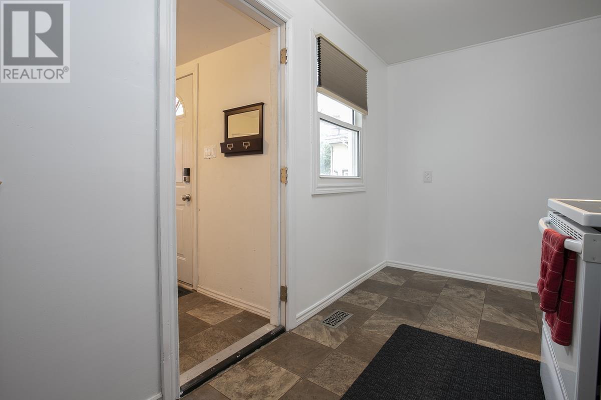451 First Ave, Sault Ste. Marie, Ontario P6C 4N9 - Photo 28 - SM262563