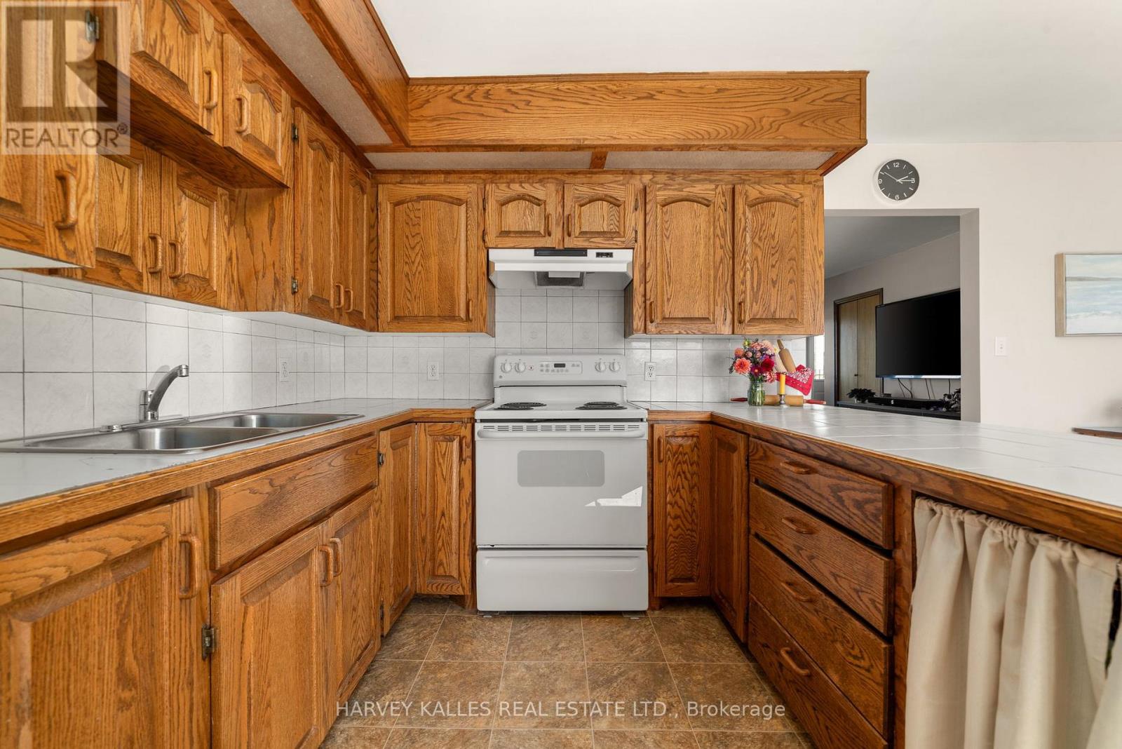 198 Welbanks Road, Prince Edward County, Ontario  K0K 1P0 - Photo 13 - X13808536