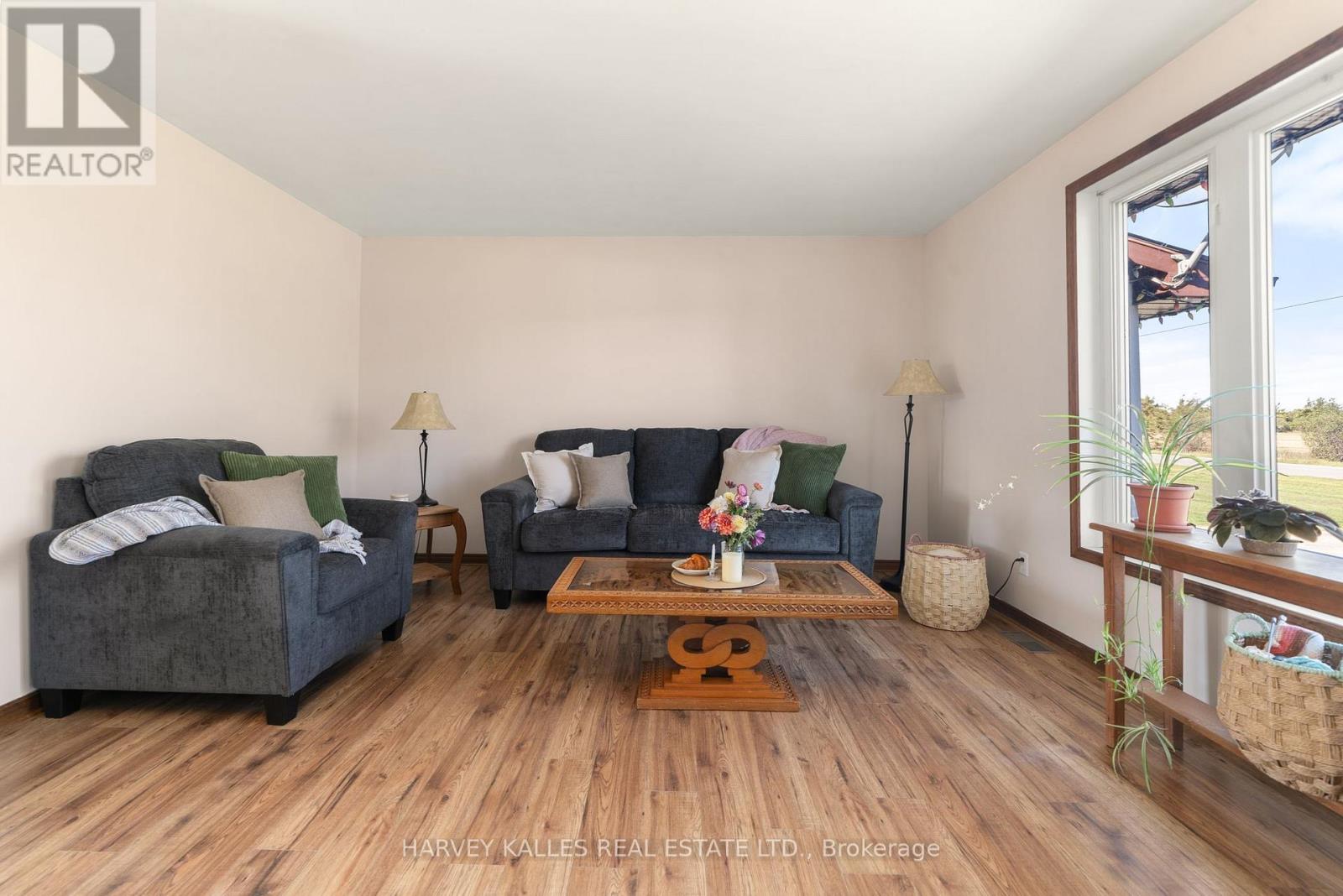 198 Welbanks Road, Prince Edward County, Ontario  K0K 1P0 - Photo 8 - X13808536