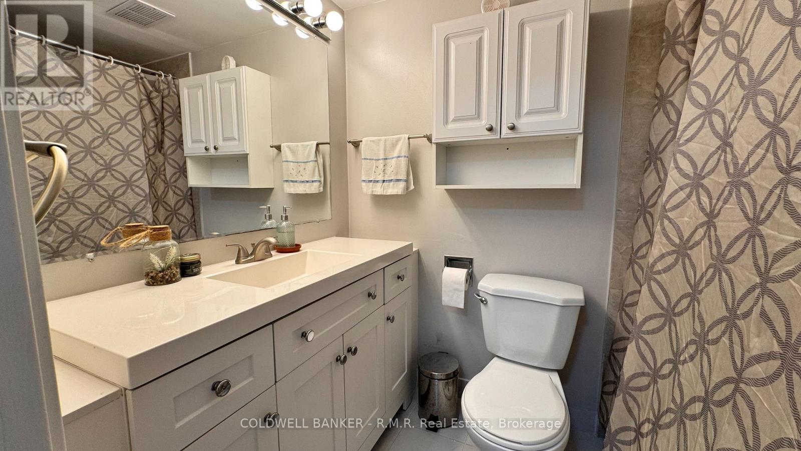 310 - 215 Glenridge Avenue E, St. Catharines, Ontario  L2T 3J7 - Photo 12 - X13808650