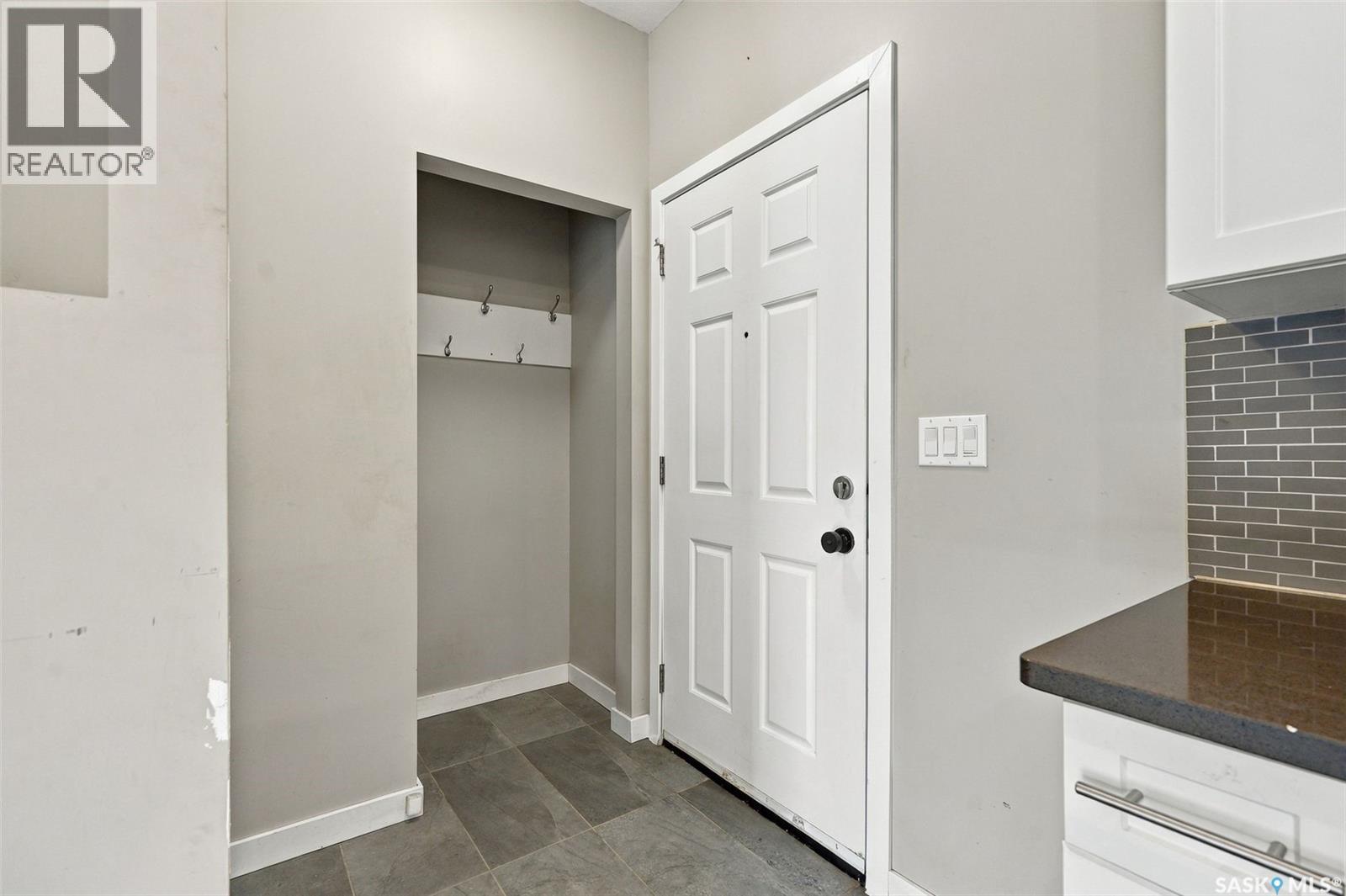 406 3rd Street, Kenaston, Saskatchewan  S0G 2N0 - Photo 17 - SK048988