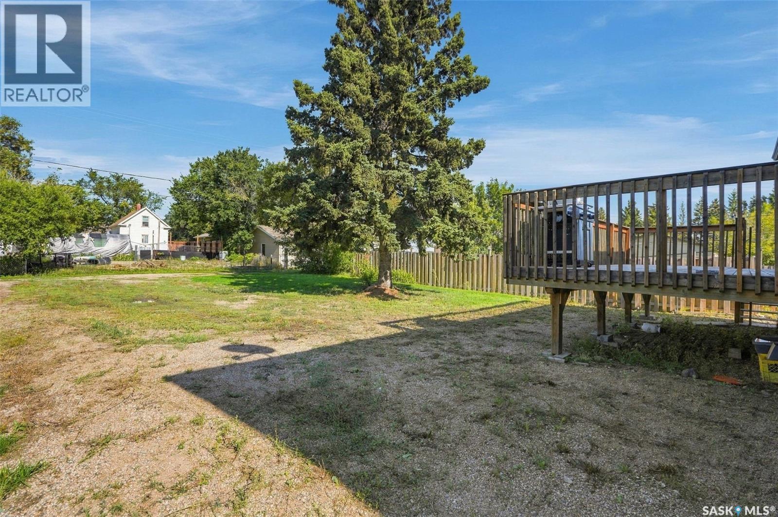406 3rd Street, Kenaston, Saskatchewan  S0G 2N0 - Photo 43 - SK048988