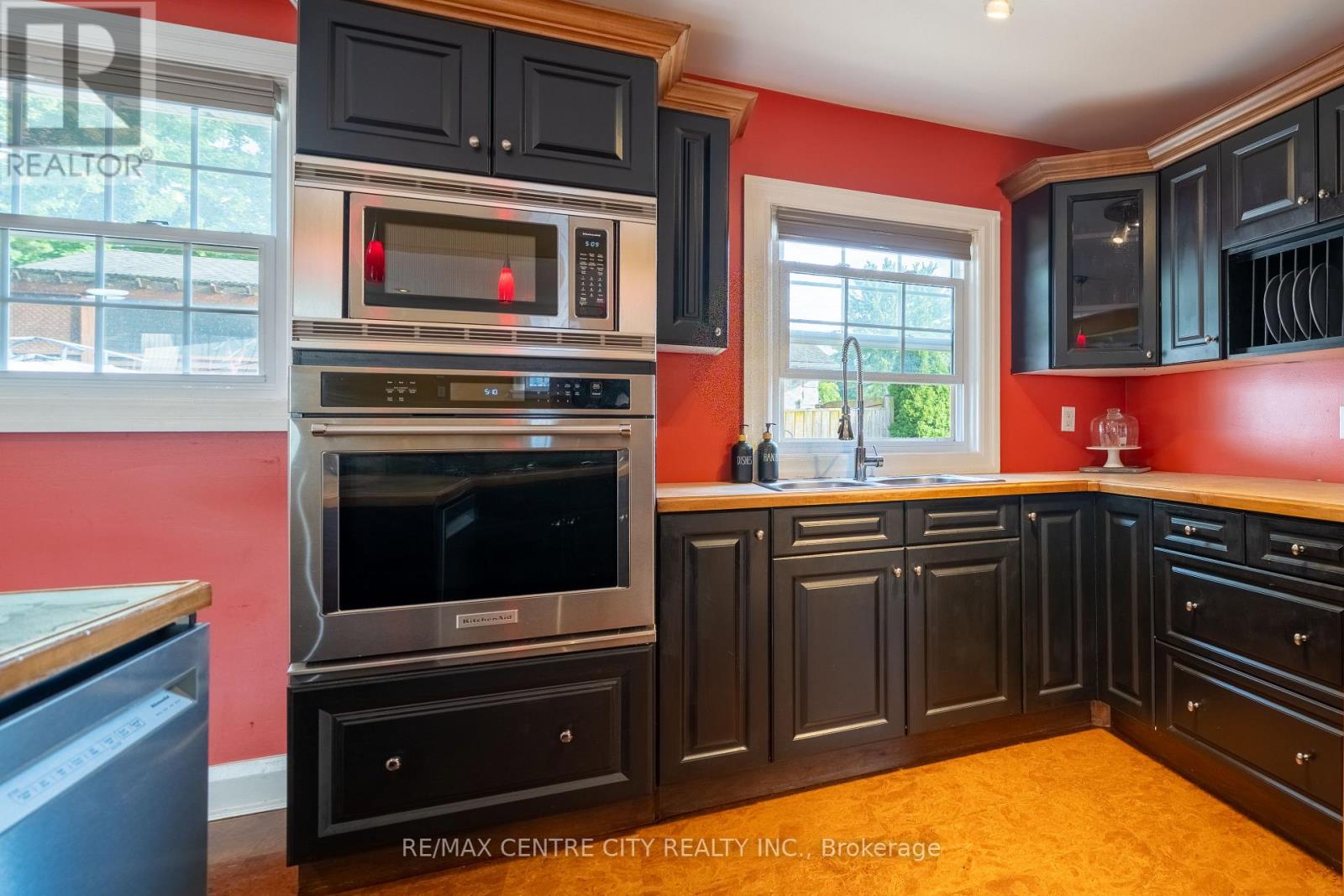 227 Beattie Street, Strathroy-Caradoc, Ontario  N7G 2X3 - Photo 14 - X13808546